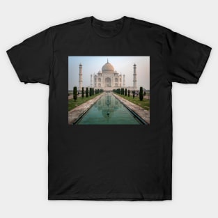 Taj Mahal at Dawn T-Shirt